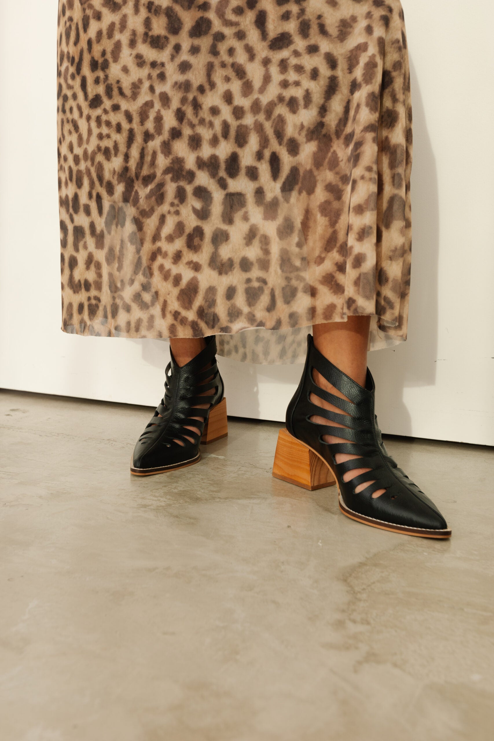 Bota Feminina em Couro Marília