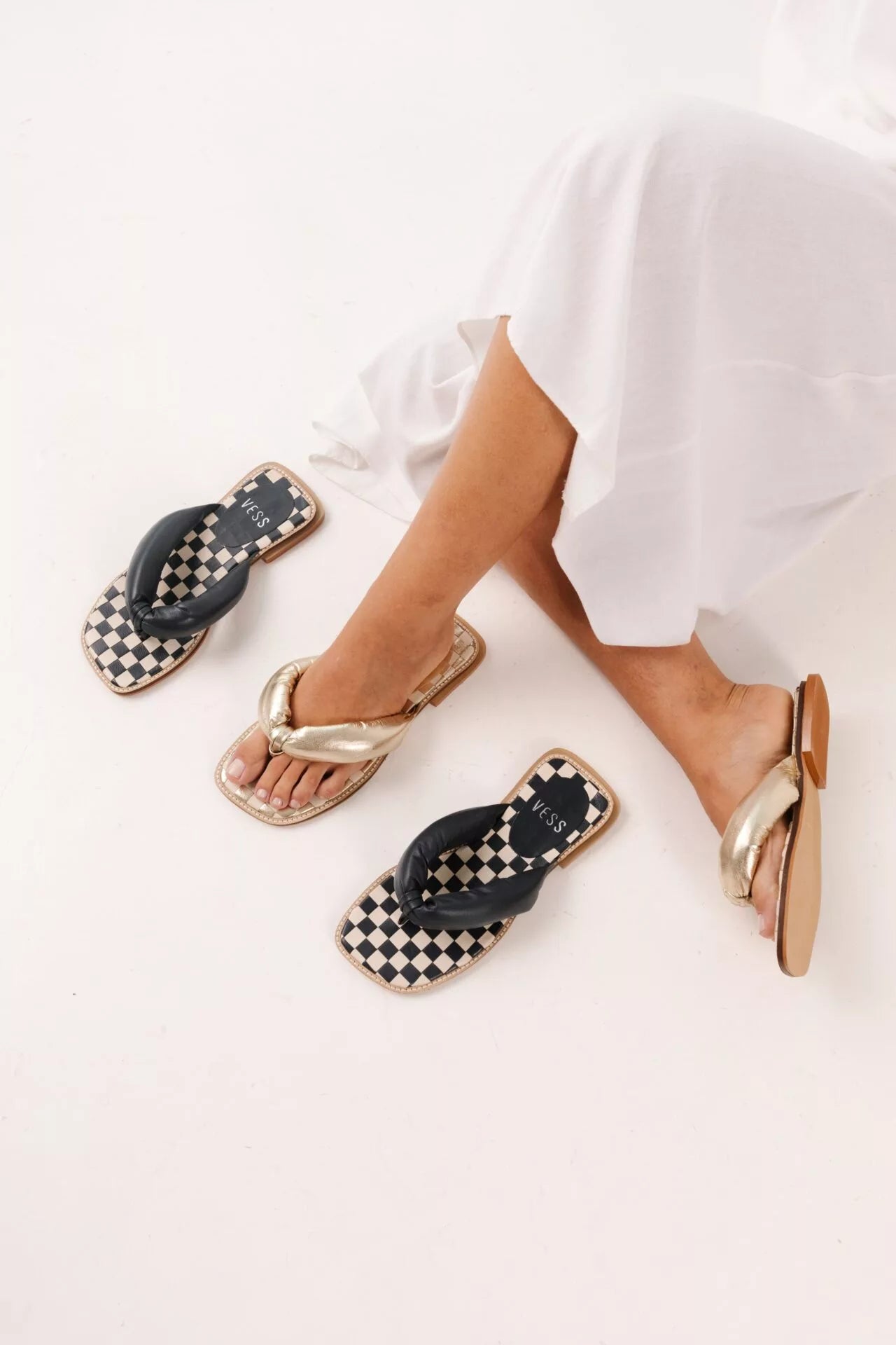 Rasteira Feminina em Couro Módena