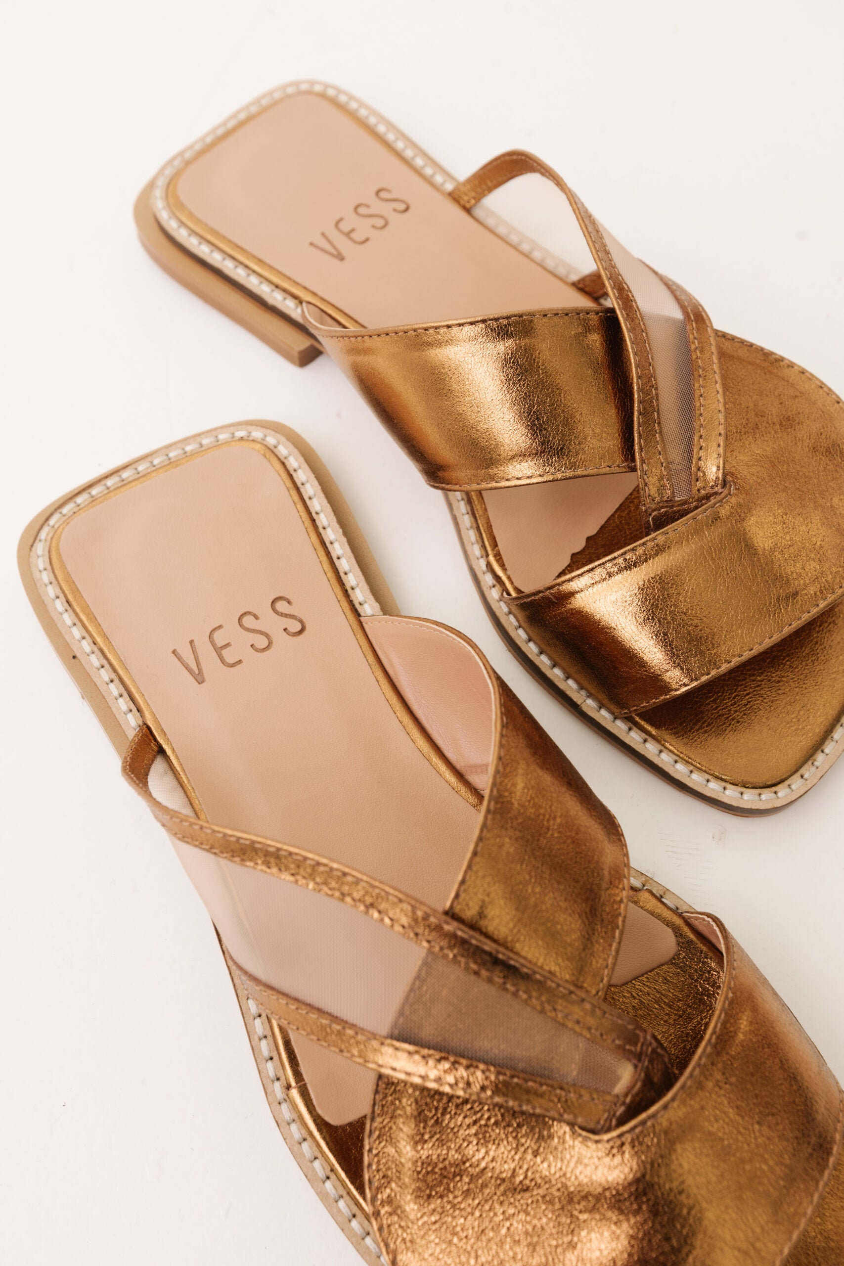 Rasteira Feminina em Couro e Tela El Camino