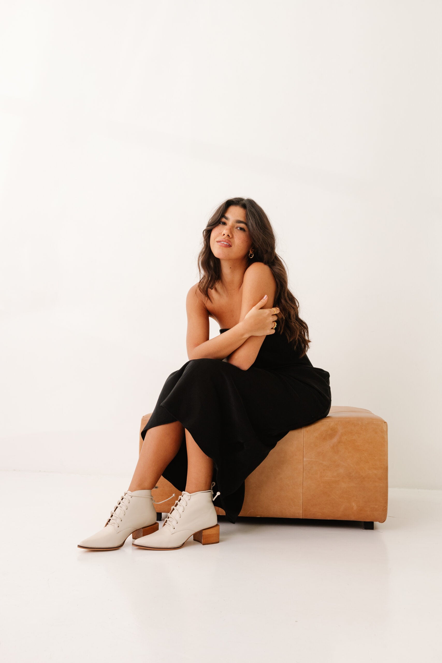 Bota Feminina Salto Médio Unique