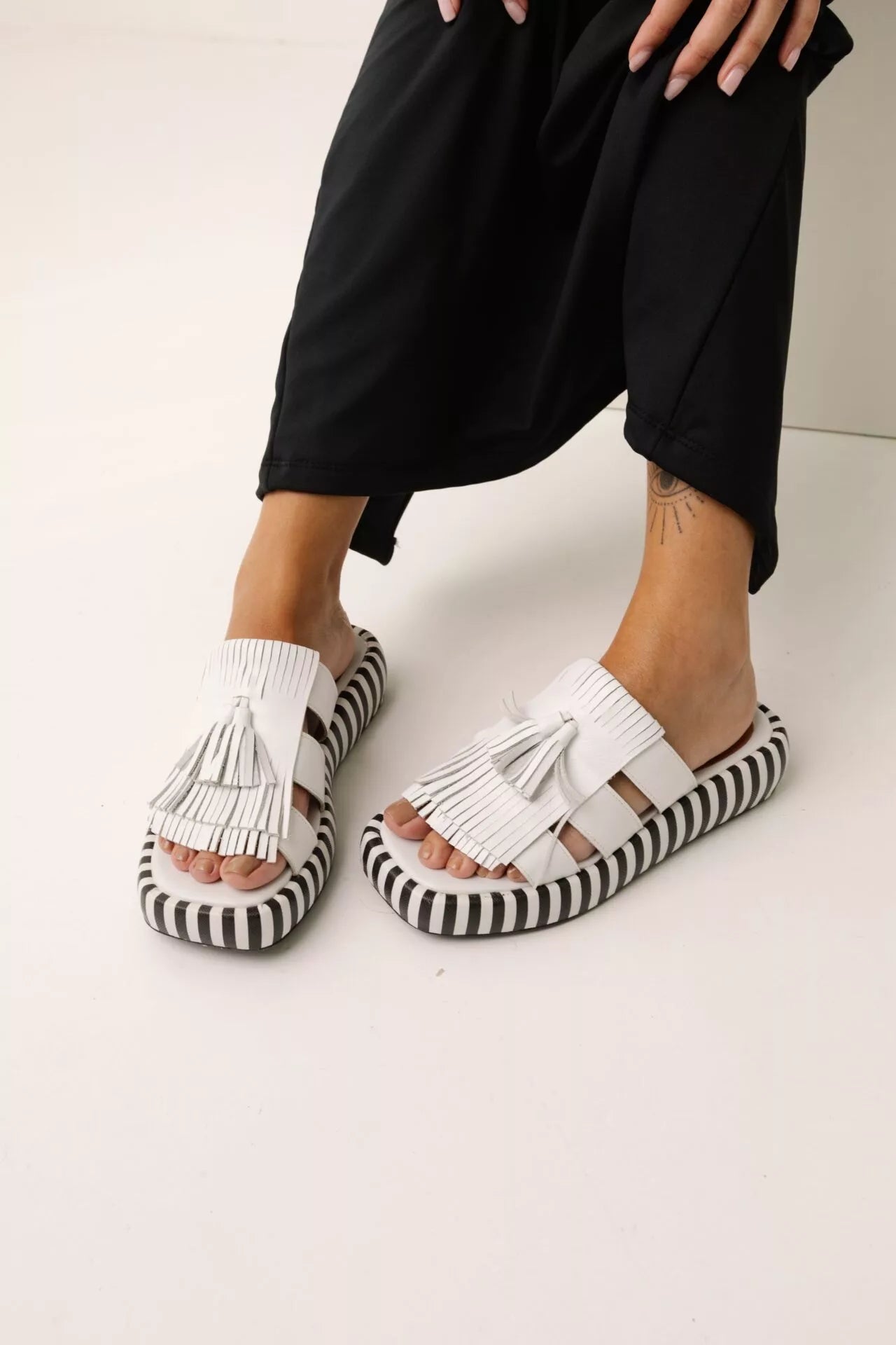 Tamanco Feminino Flatform Maya